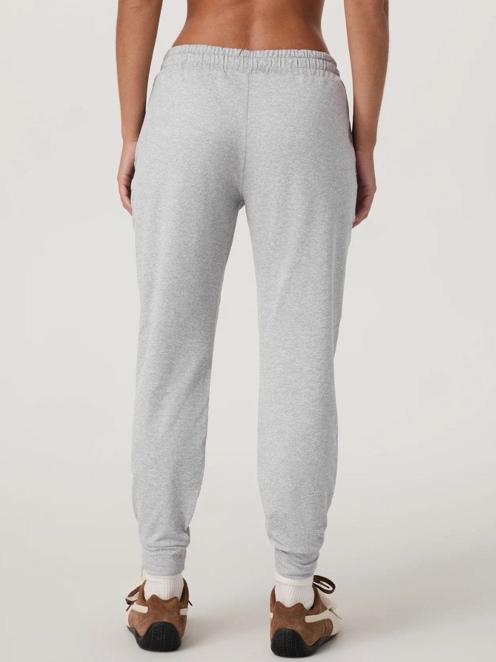 VUORI Performance Jogger NWT Size Medium - Picture 12 of 13
